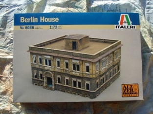 Italeri 6086  BERLIN HOUSE diorama April 1945 WO2